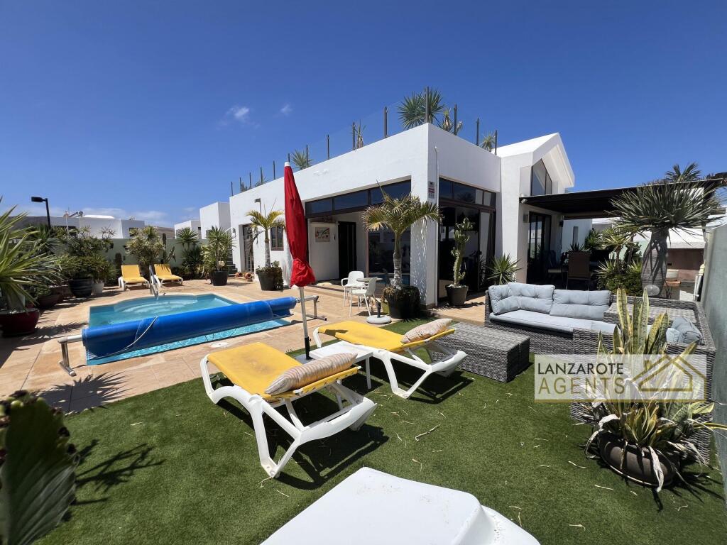 Main image of property: Canary Islands, Lanzarote, Playa Blanca
