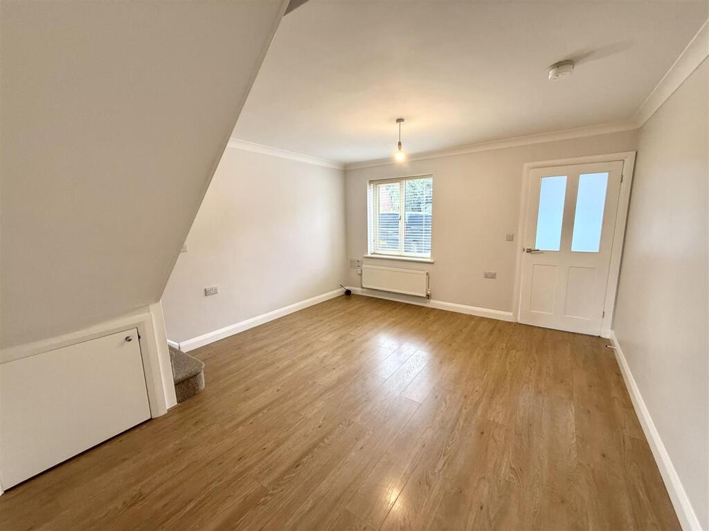 House in South Holland, Holbeach - More