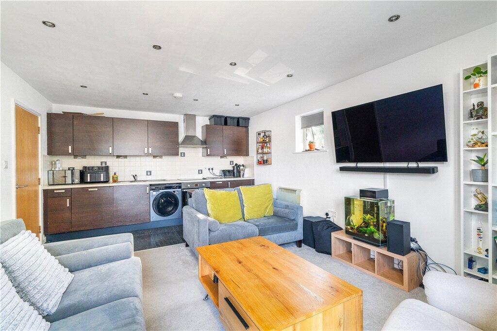 Apartment in Leeds - View 4