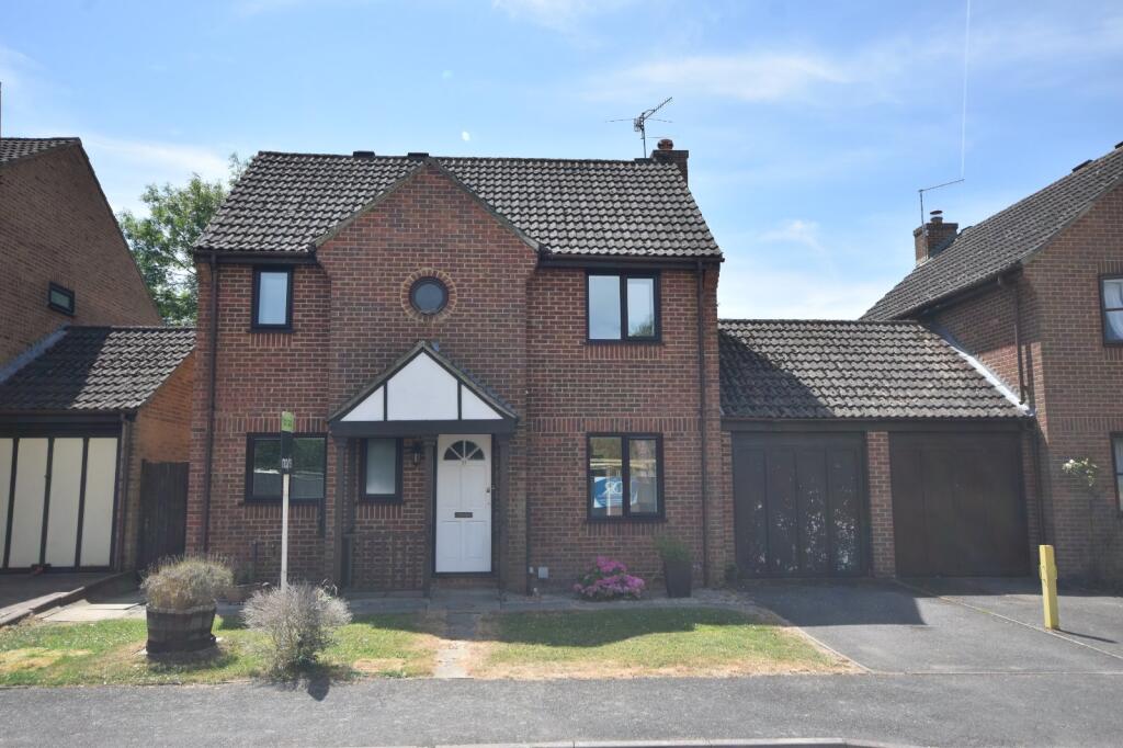 Main image of property: Geary Close, Smallfield, Surrey, RH6