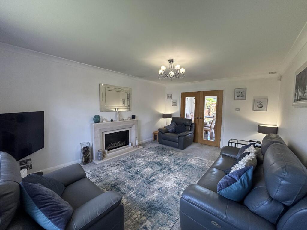 House in Oldham, Chadderton - View 4