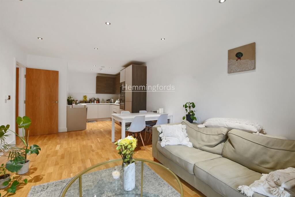 Apartment in London - View 4