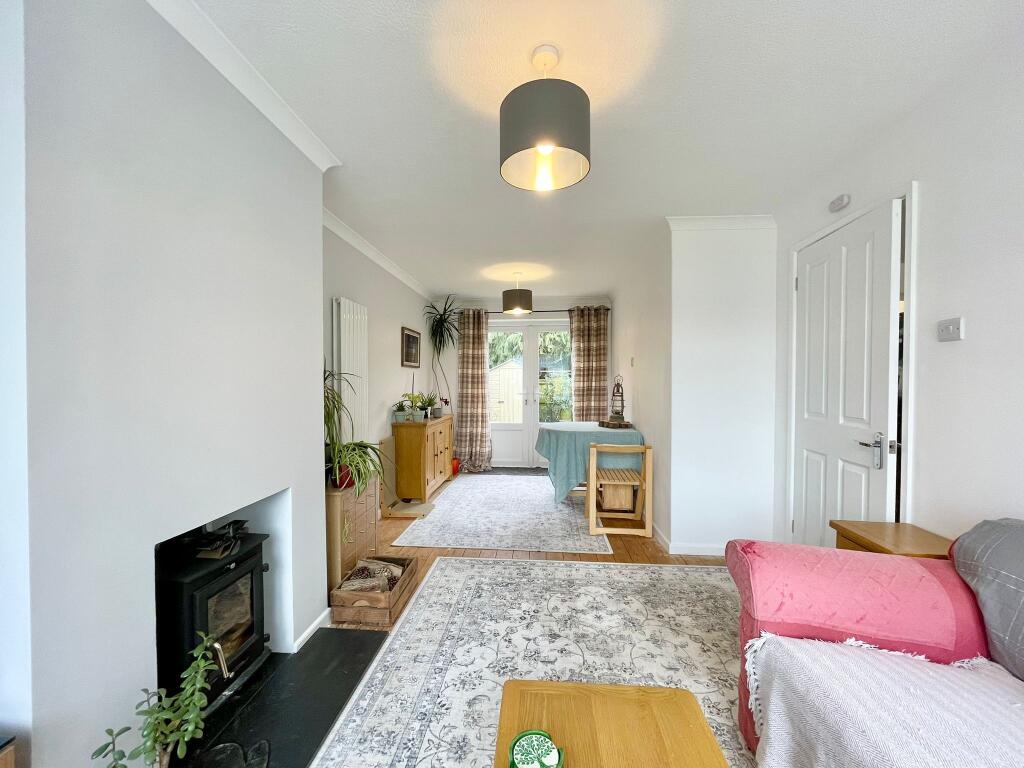 House in Exeter, Pinhoe - More