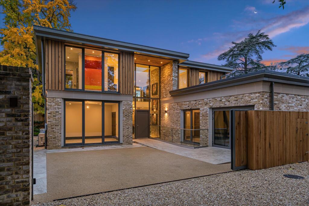 Main image of property: Belbroughton Road, Oxford, Oxfordshire, OX2