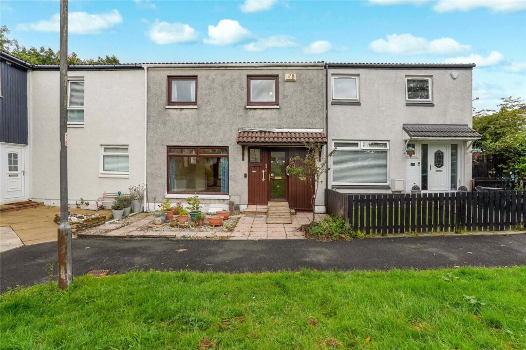 Main image of property: Woodhead Grove, Cumbernauld, Glasgow, North Lanarkshire, G68