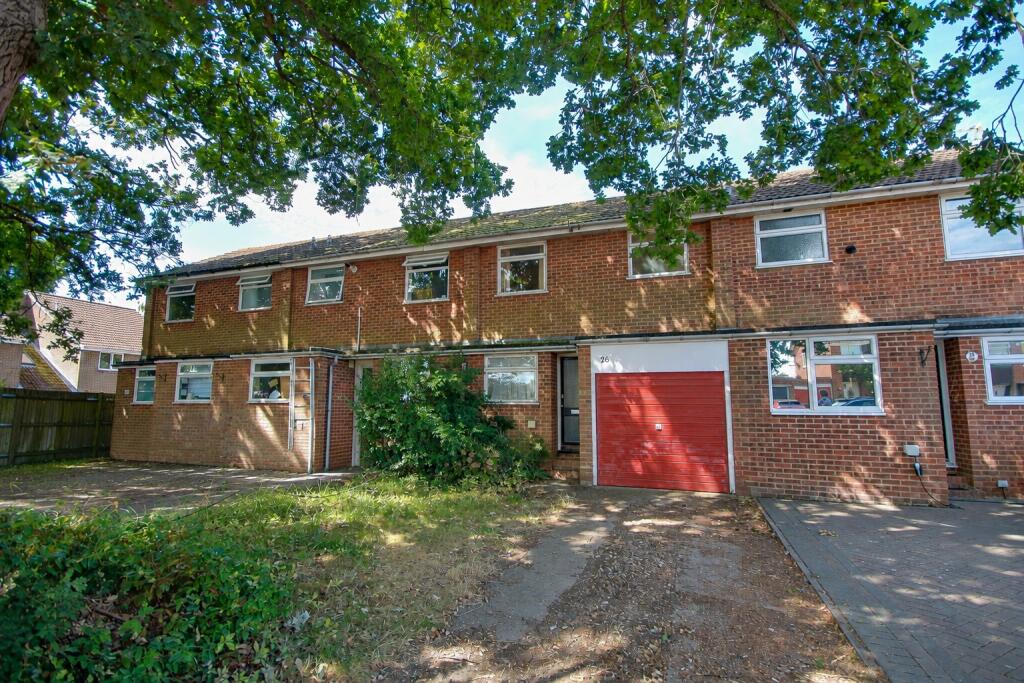 Main image of property: BISHOPSTOKE! NO FORWARD CHAIN! POTENTIAL TO IMPROVE! A MUST SEE!