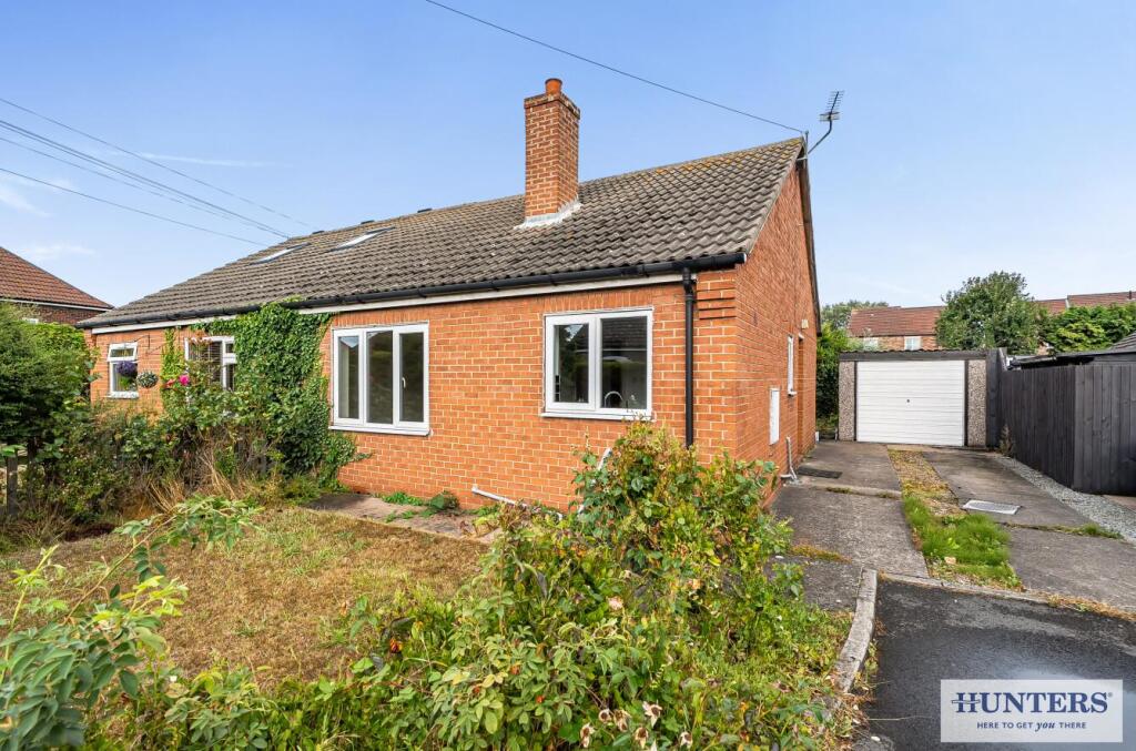 Main image of property: Oxen Lane, Cliffe, Selby
