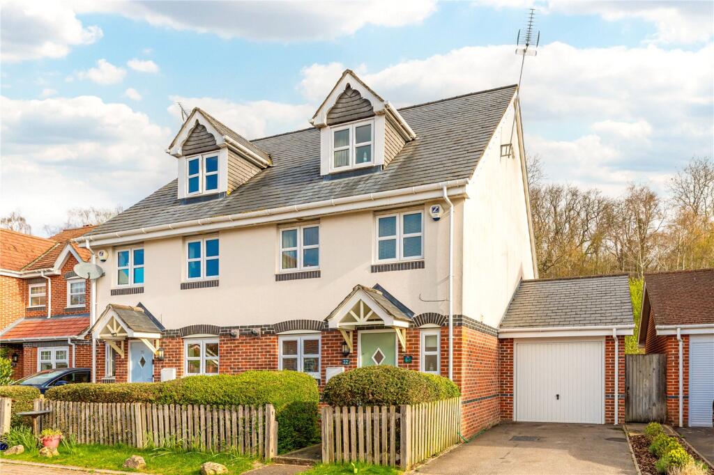 Main image of property: Pinewood Crescent, Hermitage, Thatcham, Berkshire, RG18