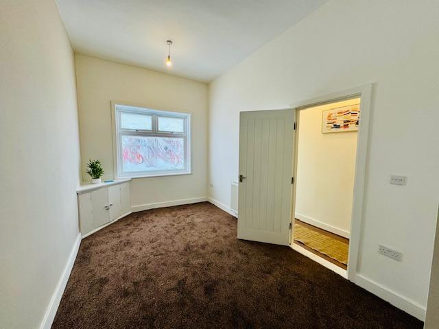 69, Queen Street, MILLOM photo 3
