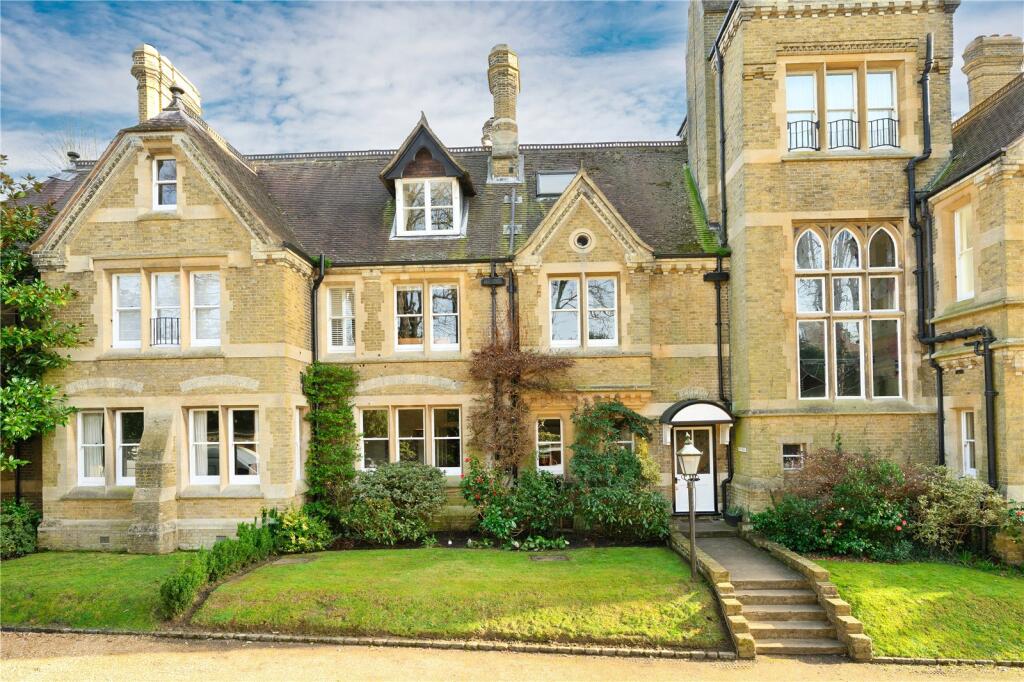 Main image of property: Hawkshill Place, Portsmouth Road, Esher, Surrey, KT10