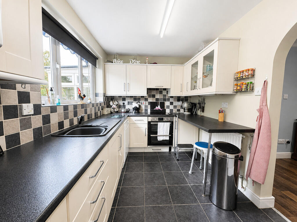 House in Stevenage - More
