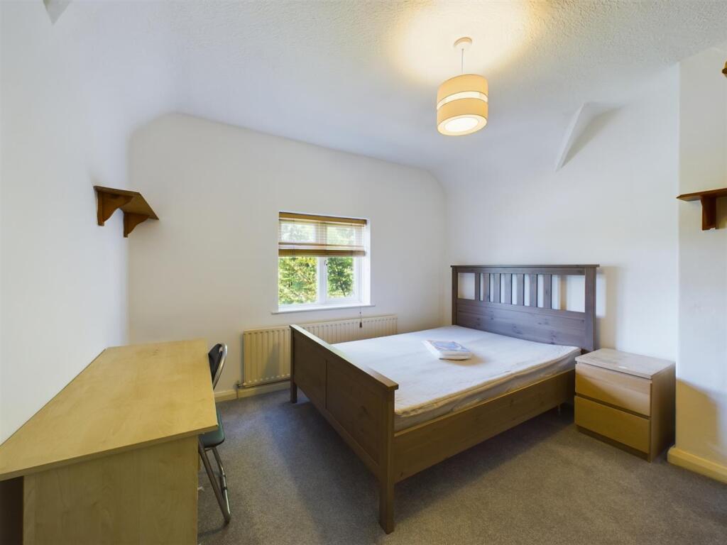 House in Brighton - View 5