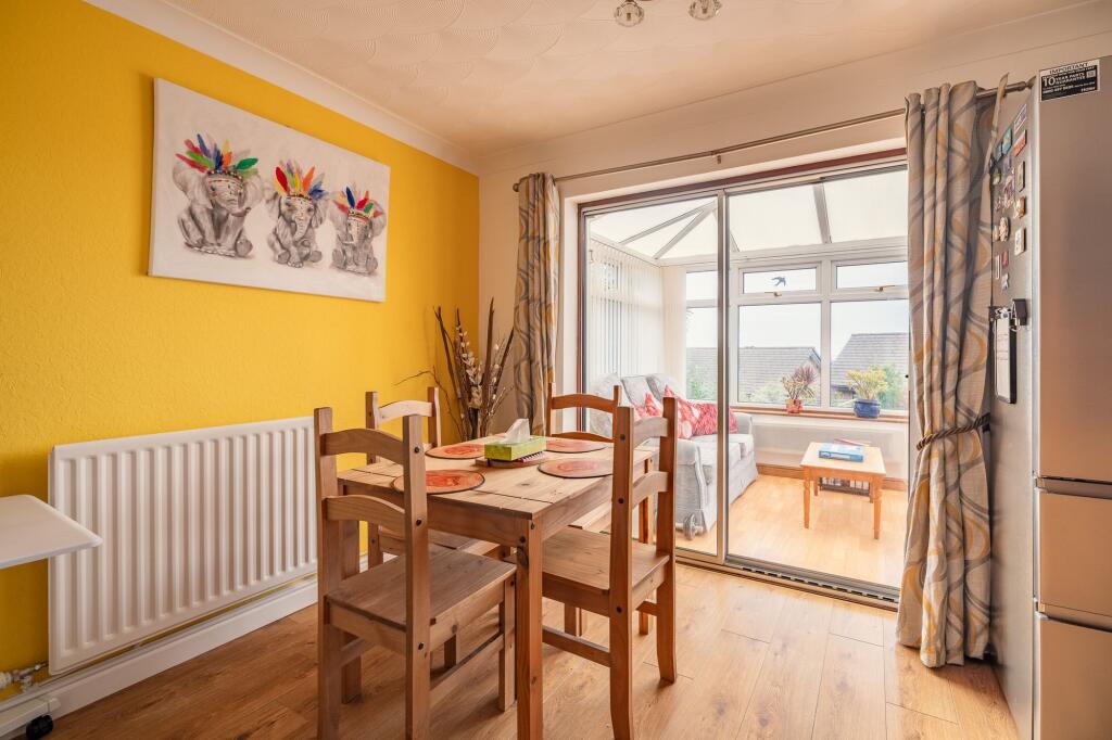 Ffordd Tan'r Allt, Abergele, LL22 photo 4
