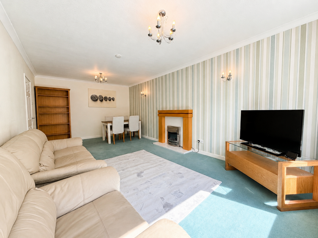 St. Michaels Close, Cottingley, Bingley, BD16 1SZ photo 4