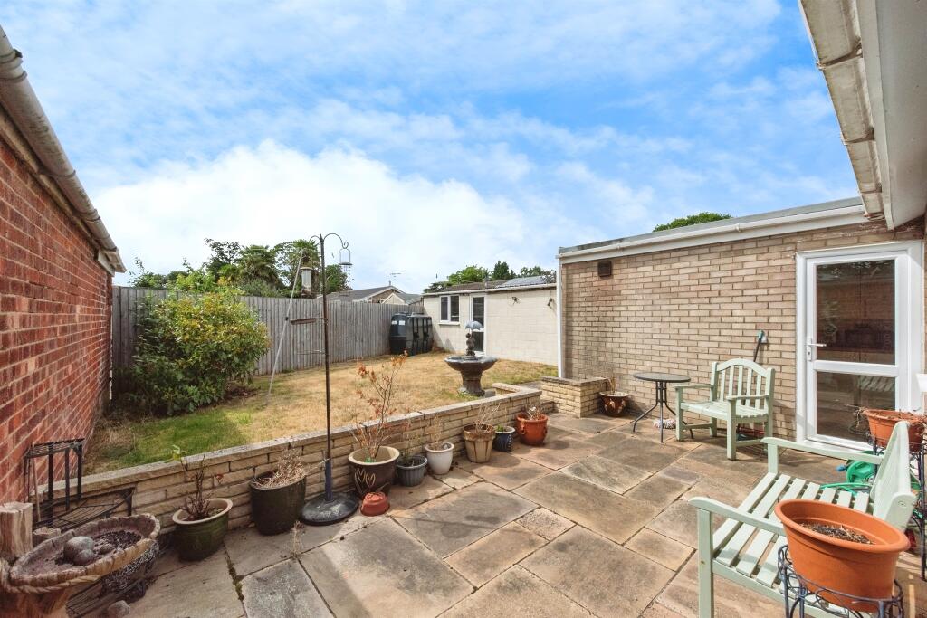 Castle Close, Weeting, Brandon photo 2