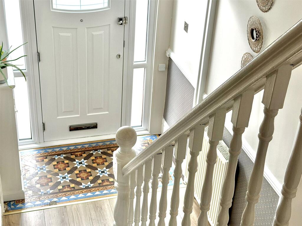 Laburnum Road, Oxton, Merseyside, CH43 photo 4