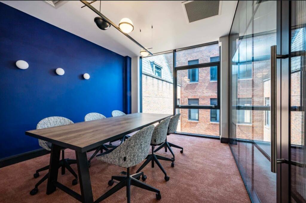 172 Edmund St_MeetingRoom.jpg