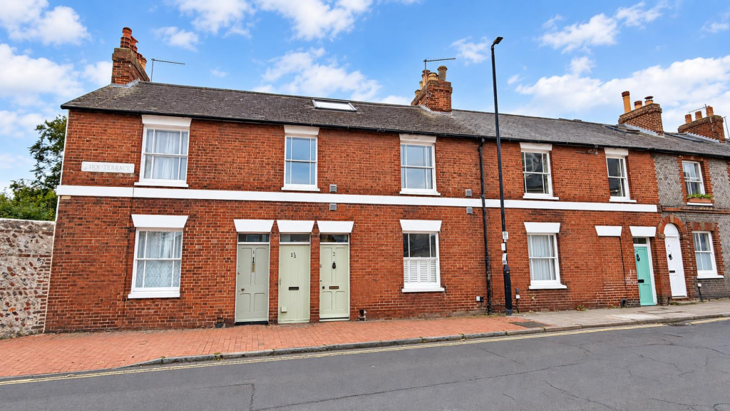 Main image of property: Priory Street, Lewes, BN7 1HH