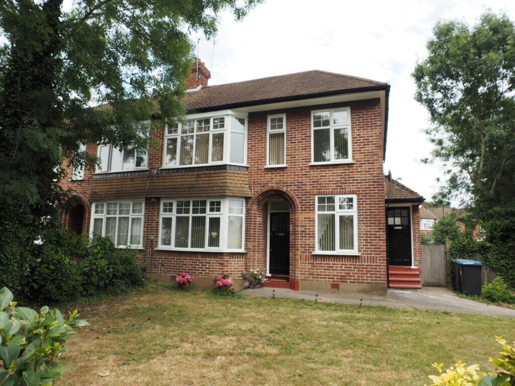 Main image of property: Myddelton Avenue, EN1
