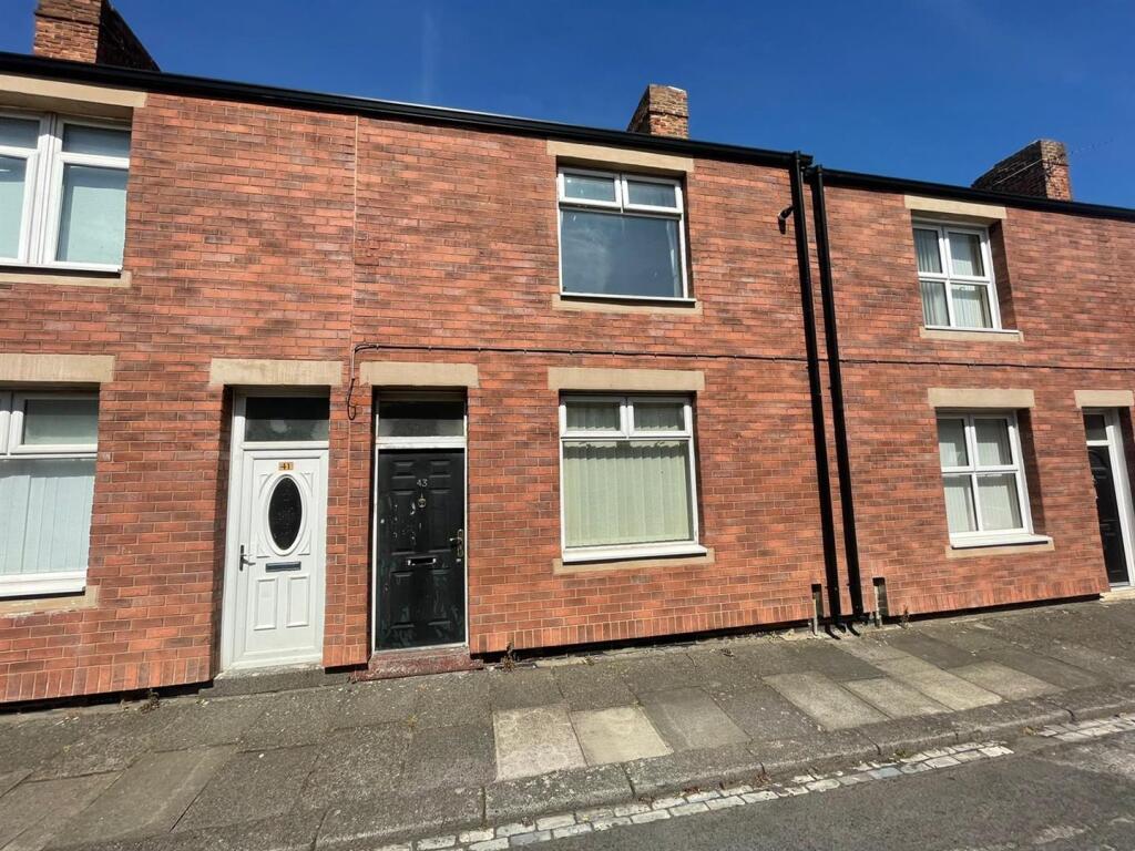 2-bed house on Newton Street, Ferryhill, £45,950