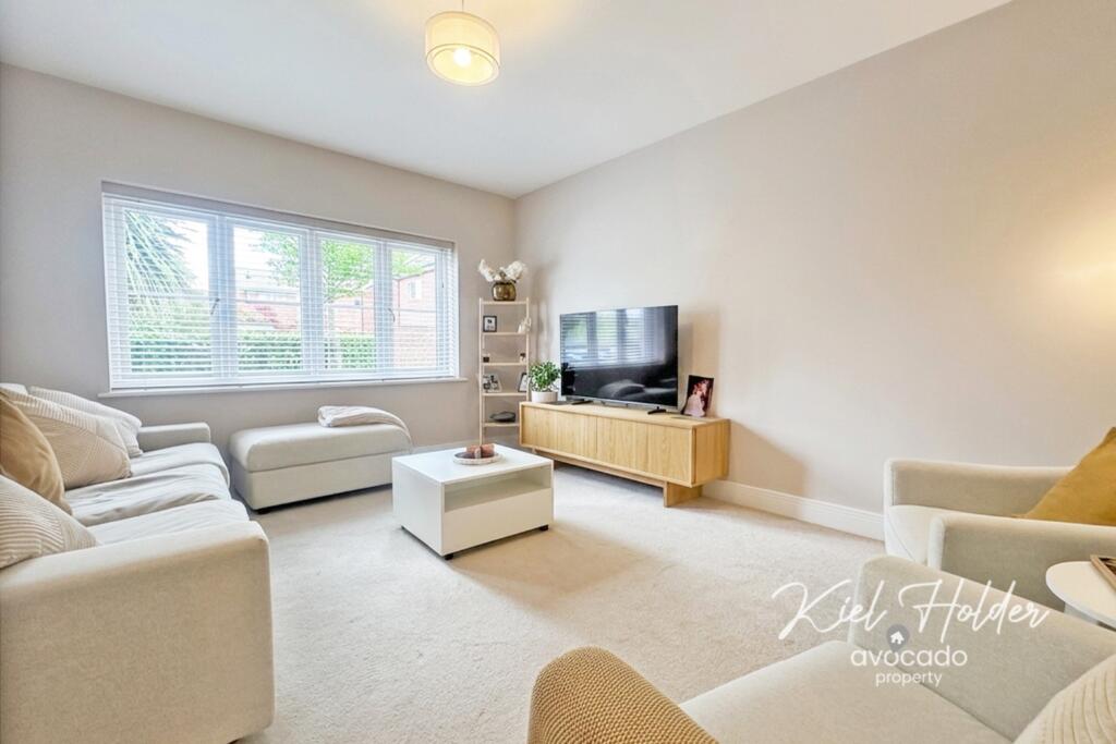 Snowdrop Gardens, Woodley, Reading, RG5 photo 4