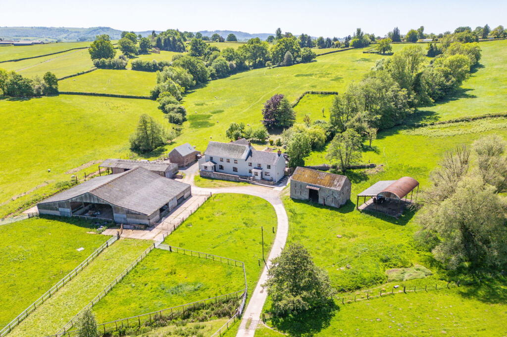 Main image of property: Great Lanolway, Llansoy, Usk, Monmouthshire, NP15 1DA