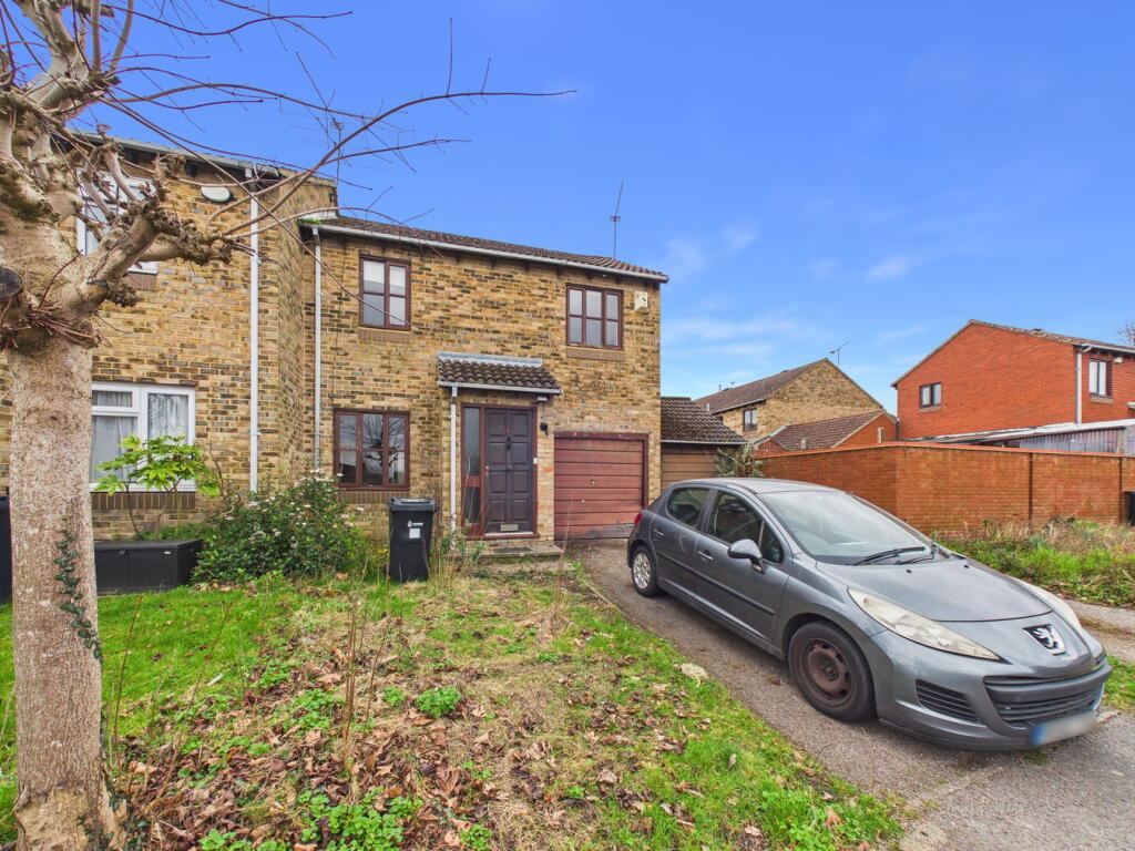 Main image of property: Sellafield Way, Lower Earley, Reading, RG6
