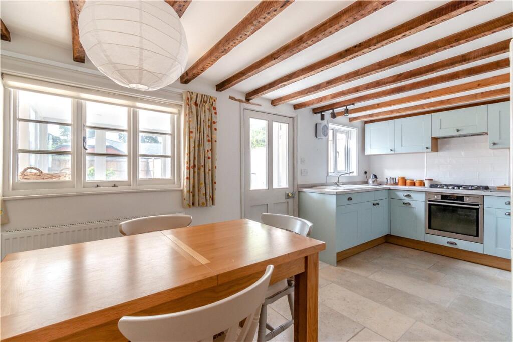 House in Winchester, Twyford - View 3