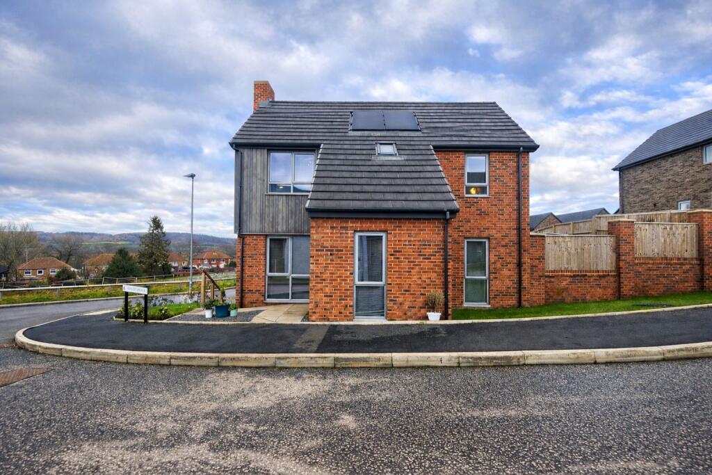 Main image of property: The Fallows, Greenhills, Blackburn, Lancashire, BB2