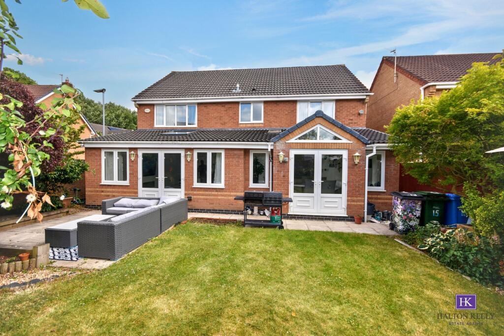 House in Warrington - View 4