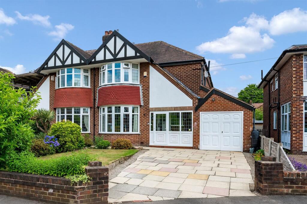 Main image of property: Greenway Close, Sale, M33
