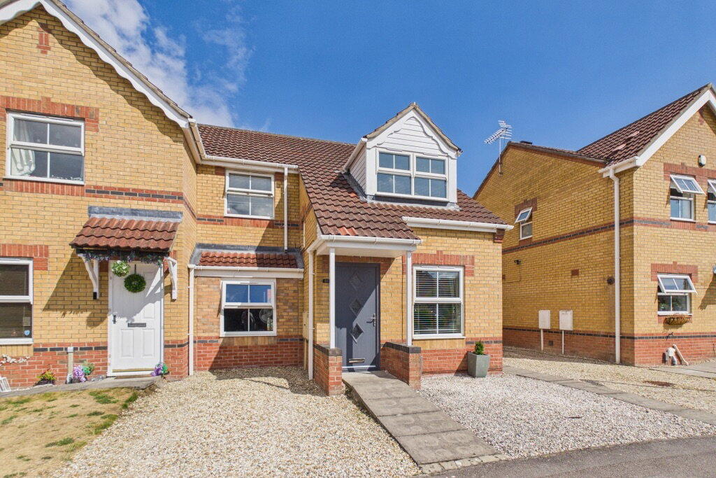 Main image of property: 46 Fox Covert, South Hykeham, Lincoln, LN6 9UG