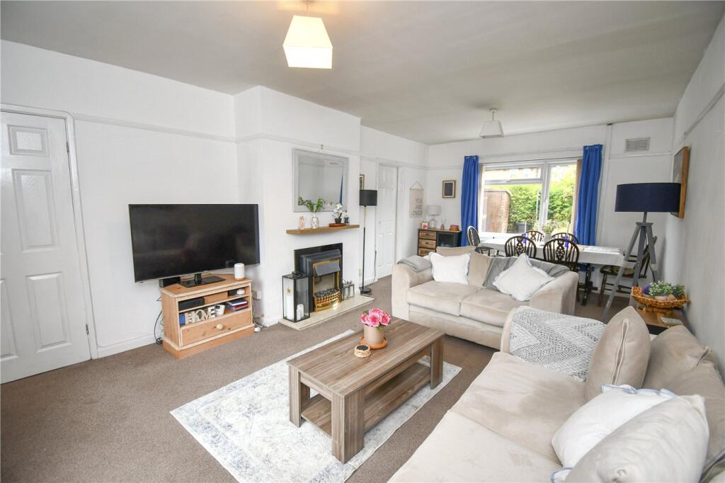 House in Chester, Ellesmere Port - View 2