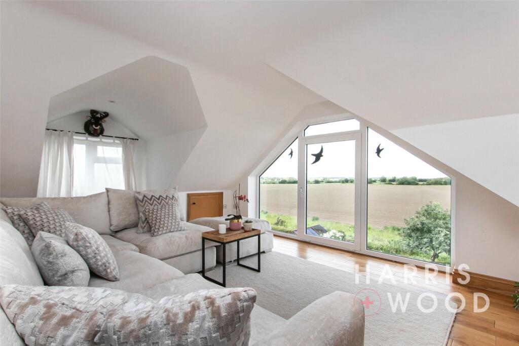 House in Braintree, Stocks Green, Feering - View 4