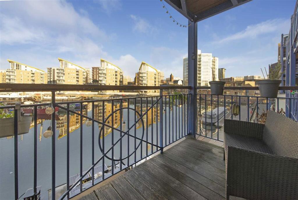 Main image of property: Victory Place, Limehouse
