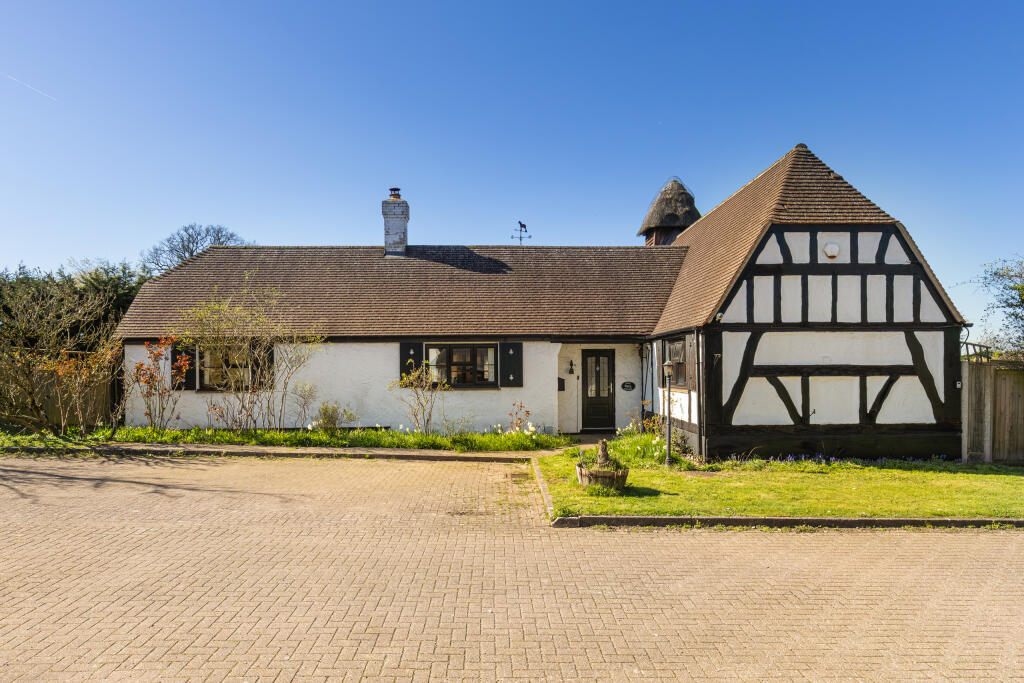 Main image of property: Abbots Langley, Hertfordshire