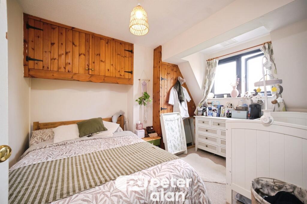 House in Newport, Monmouth - View 2