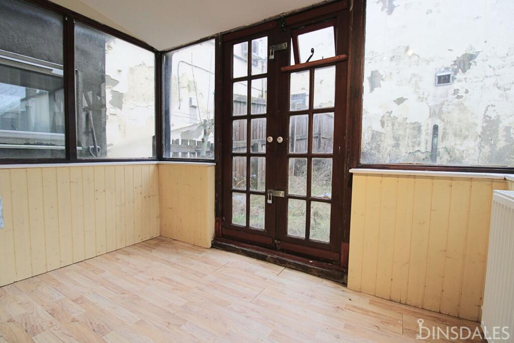 House in Bradford, West Yorkshire - View 5
