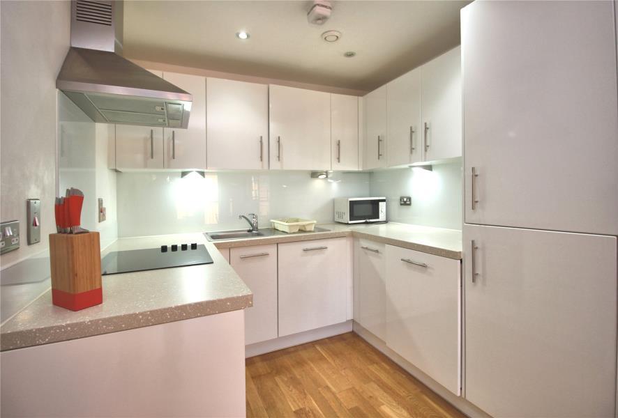 Apartment in Guildford - View 2