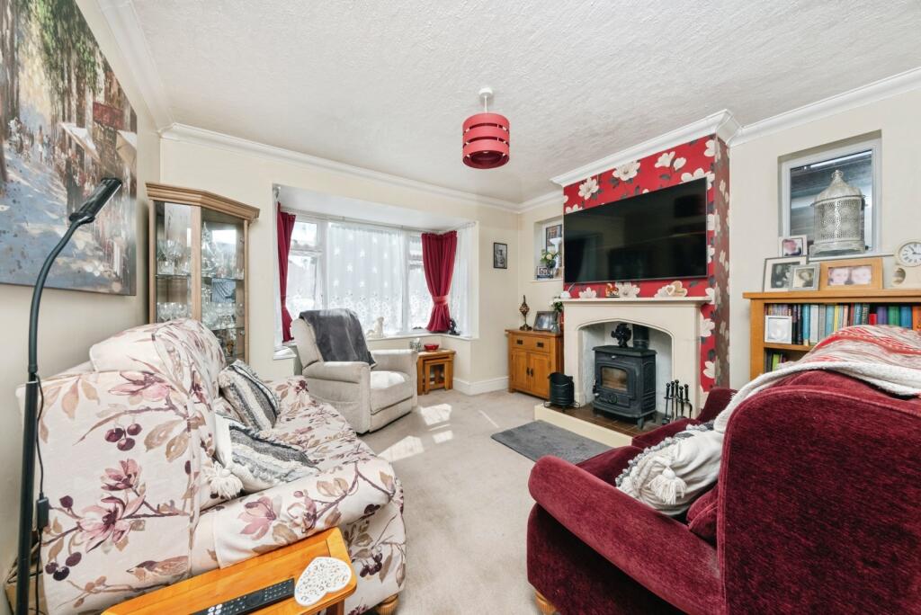House in Roade, West Northamptonshire - View 5