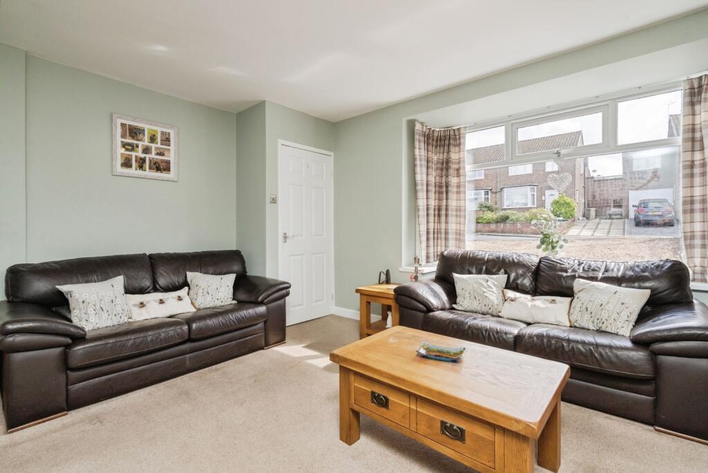 Fairway Avenue, BOLTON, Lancashire, BL2 photo 2