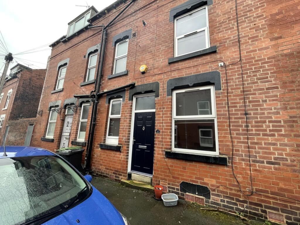 Main image of property: Highbury Lane, Meanwood, Leeds, LS6