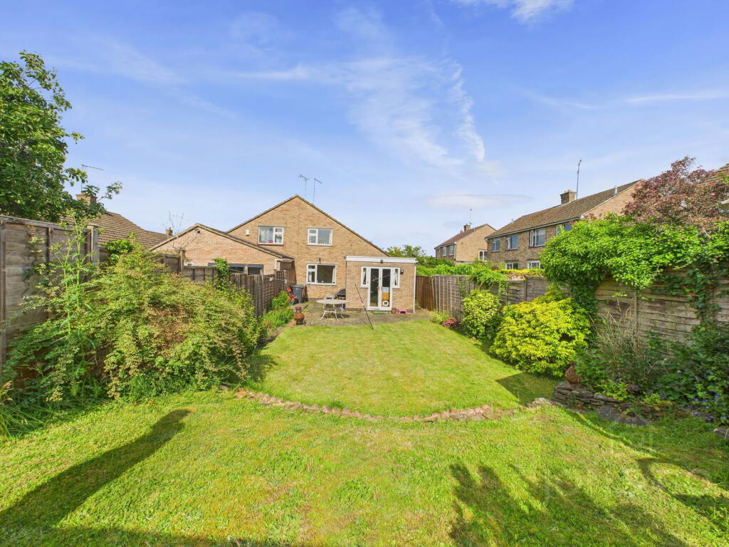 4-bed semi-detached on Parade Bank | Moulton | NN3, £318,000