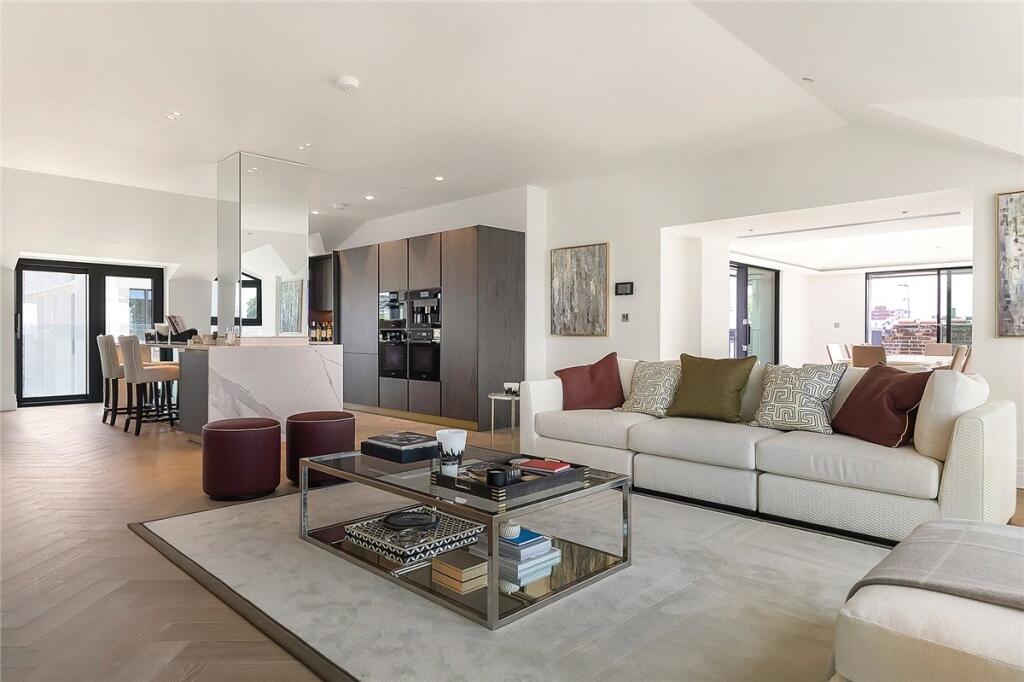 Main image of property: Kensington Gardens Square, Bayswater, London, W2