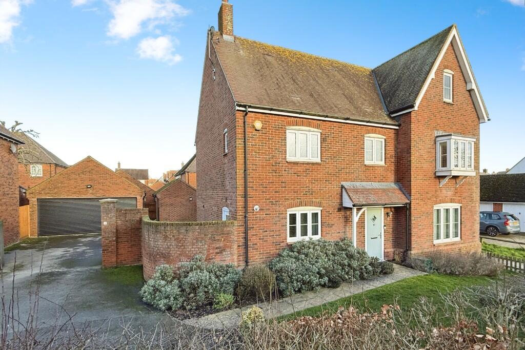 Main image of property: Barnard Mews, Amesbury SP4 7FJ