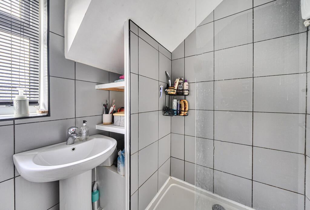 Apartment in Peasedown St. John, Bath and North East Somerset - View 3