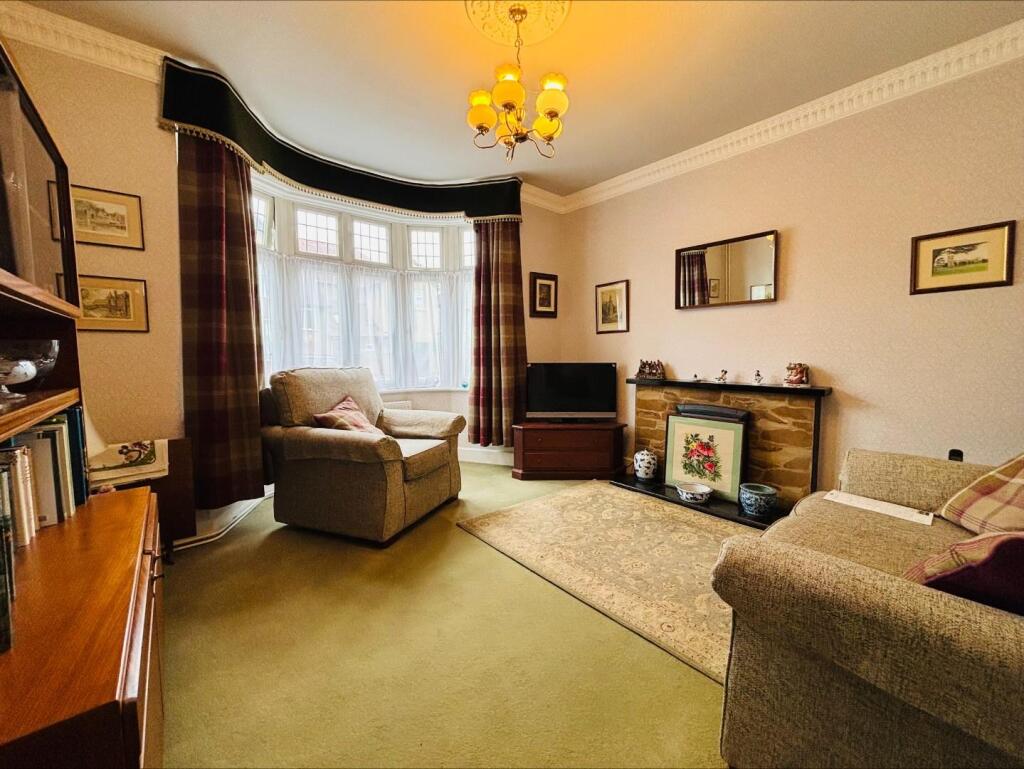 Meadway, Weston Favell Village, Northampton NN3 photo 2