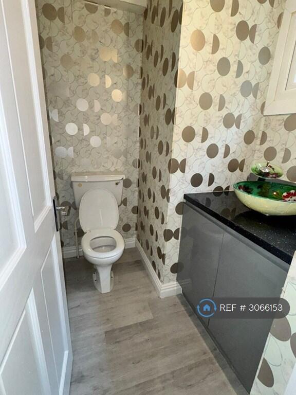 House in East Kilbride, Newlandsmuir, Crosshouse - View 5