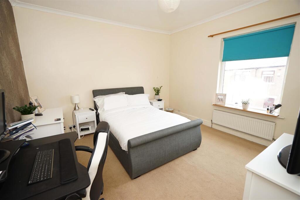 House in Bolton - View 5