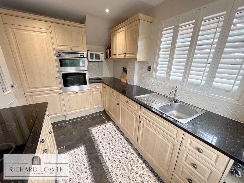 House in Stockport - View 2